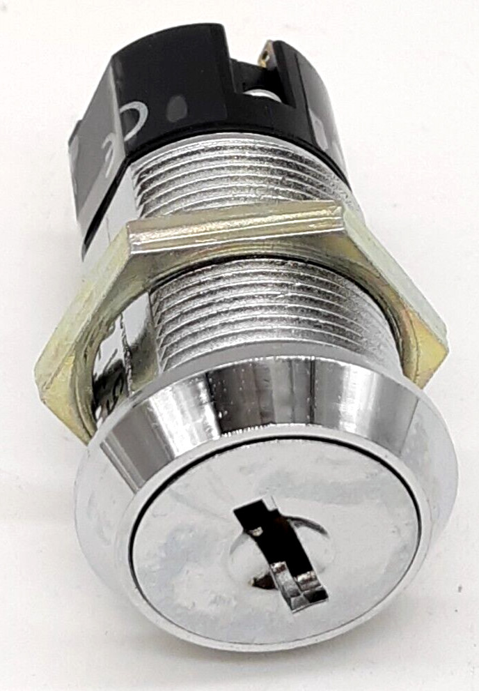 IDEC KH2C-10B Keylock Switch