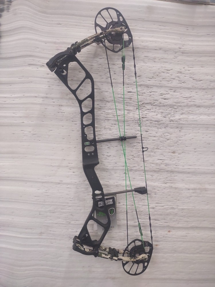 PSE Embark 70# RH BLACK With Subalpine Limbs