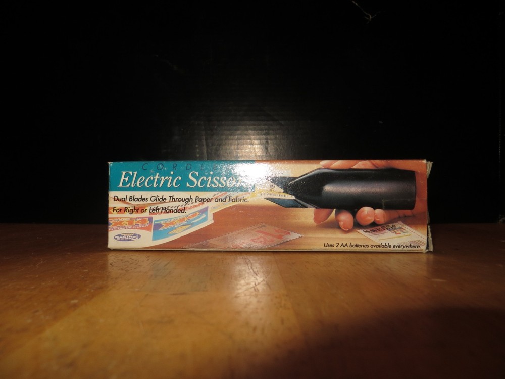 Cordless Electric Scissors
