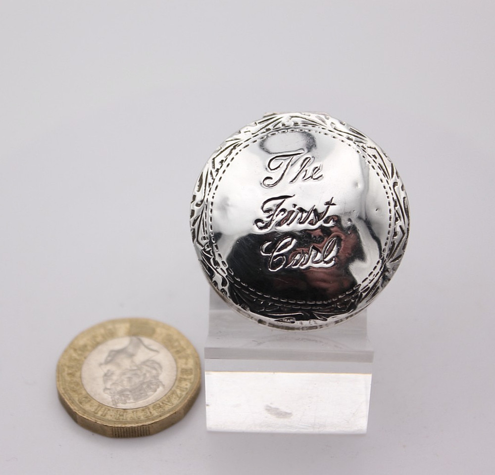 Sterling Silver First Curl box 3.3cm diameter, Sheffield 1995