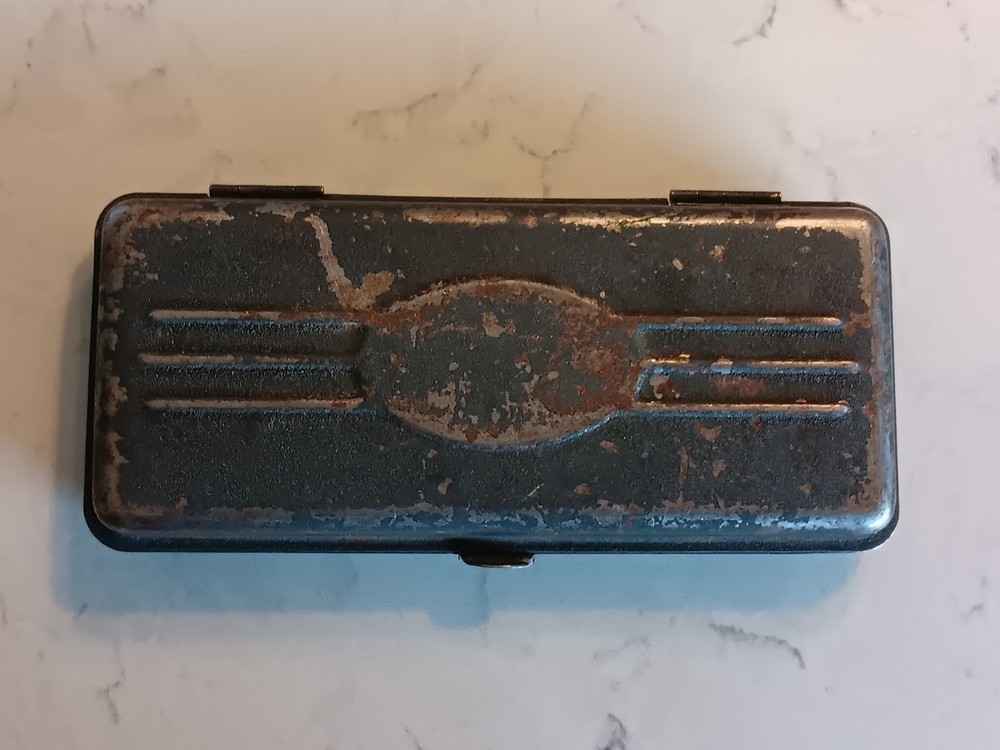 Vintage CRAFTSMAN Metal Tool Box