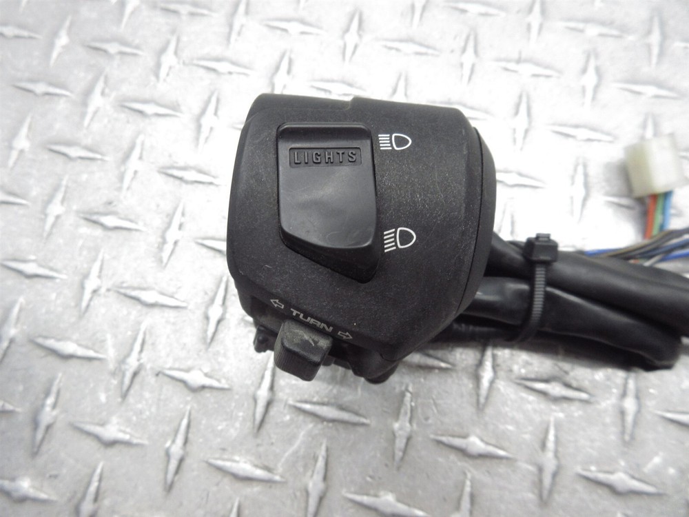 2003 02-04 Honda FSC600 Silver Wing Left Switch Handlebar Control Light Horn
