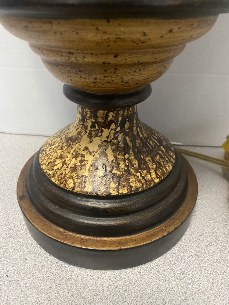 Painted Floral Urn Lamp