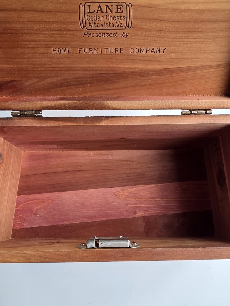 Lane Mini Cedar Chest from the 1950s!