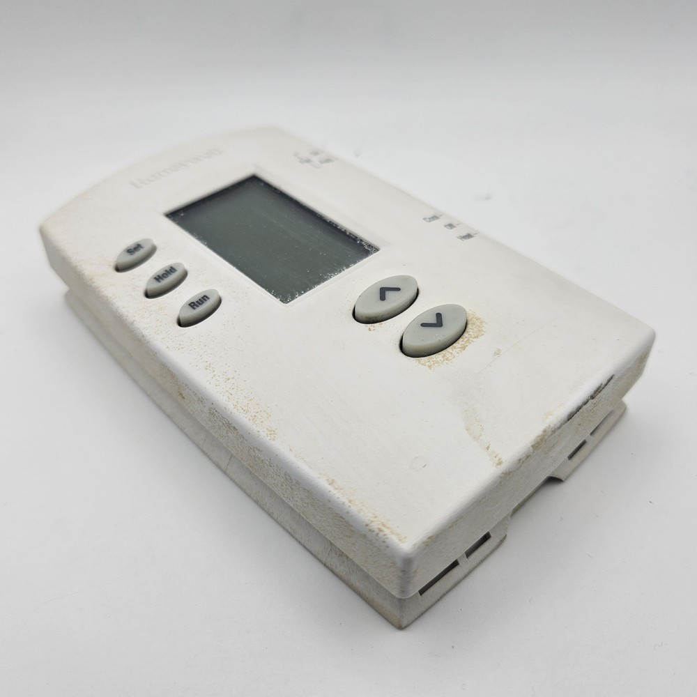 Honeywell TH2110DV1008 PRO 2000 Vertical Programmable Thermostat Tested Working