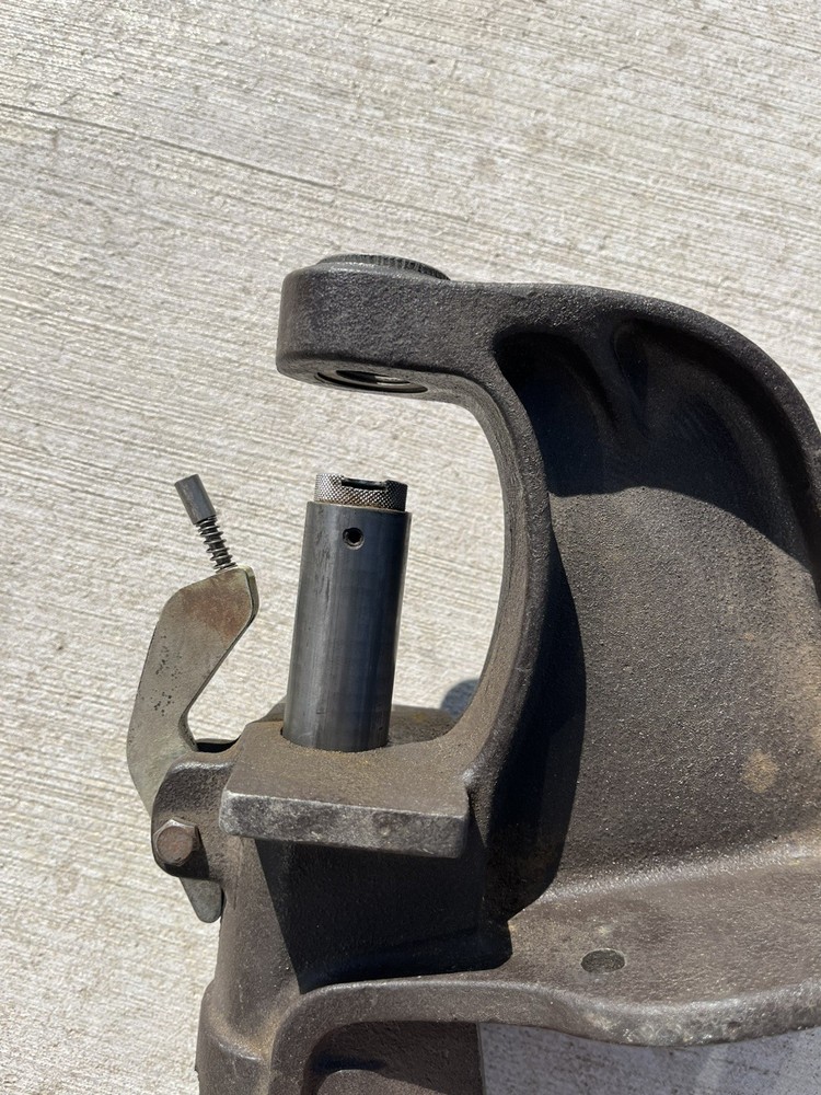 Herter's Super Model 3 Single Stage Reloading Press w/Primer Arm