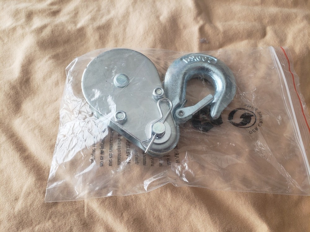 pulley and hook assy