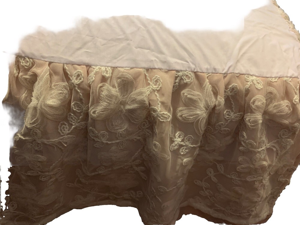 The Peanutshell Grace 3 Piece Crib Bedding Set
