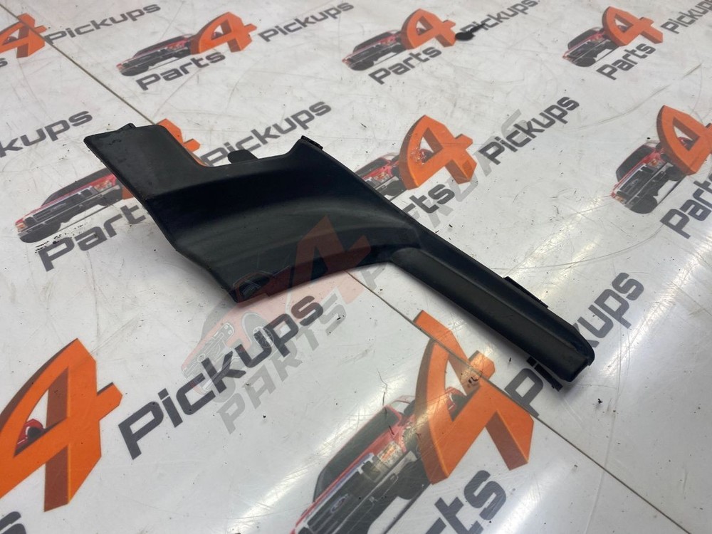 2013 Isuzu D-Max Yukon Driver Side Windscreen Corner Trim 2012-2017