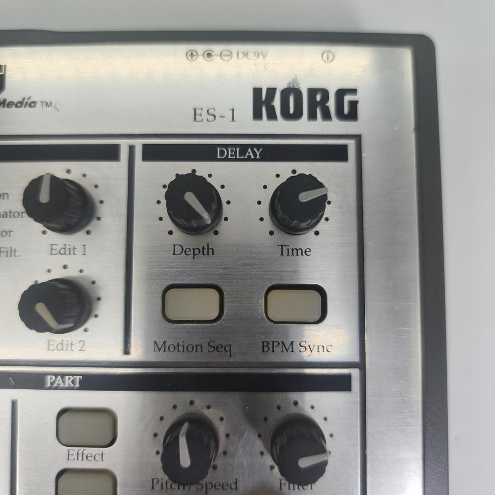 KORG ES-1 Sampler Synth Sequencer #0001