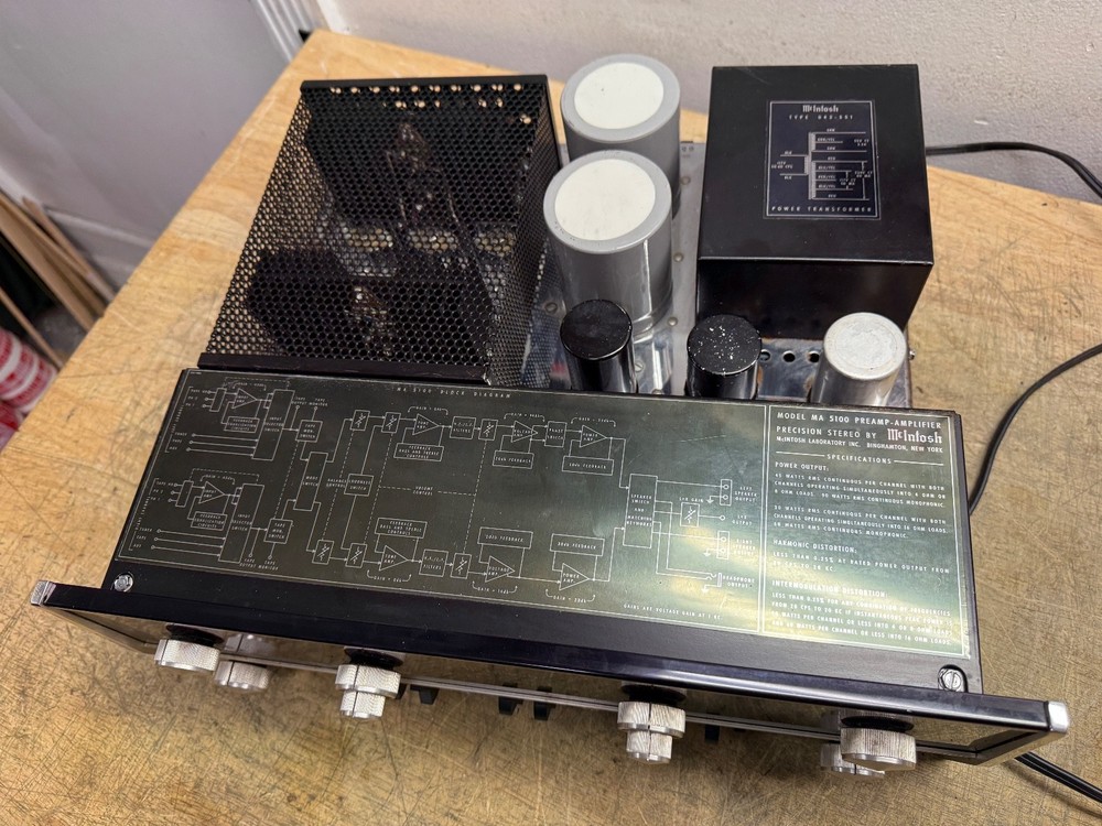 McIntosh MA5100 Stereo Integrated Amplifier