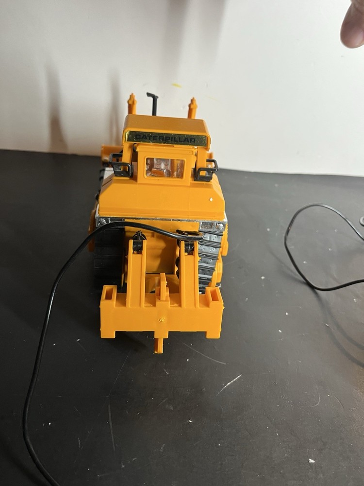 New Bright The Cat 3-pc Construction Set #2955 Power Dozer Dumper Loader Read!!