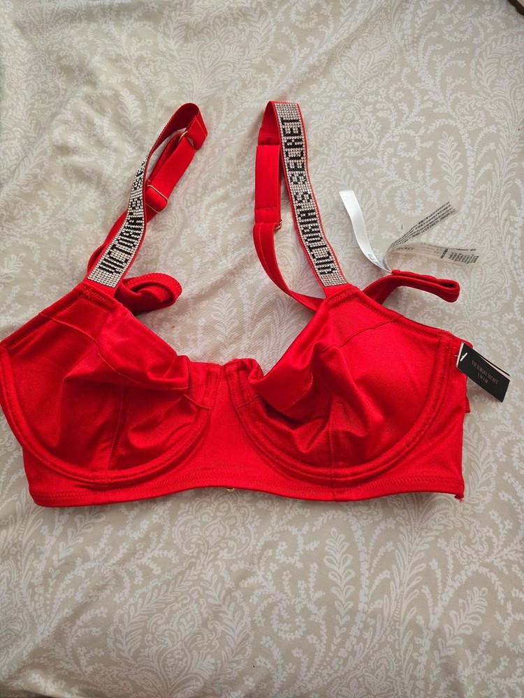 Vs bikini top nwt