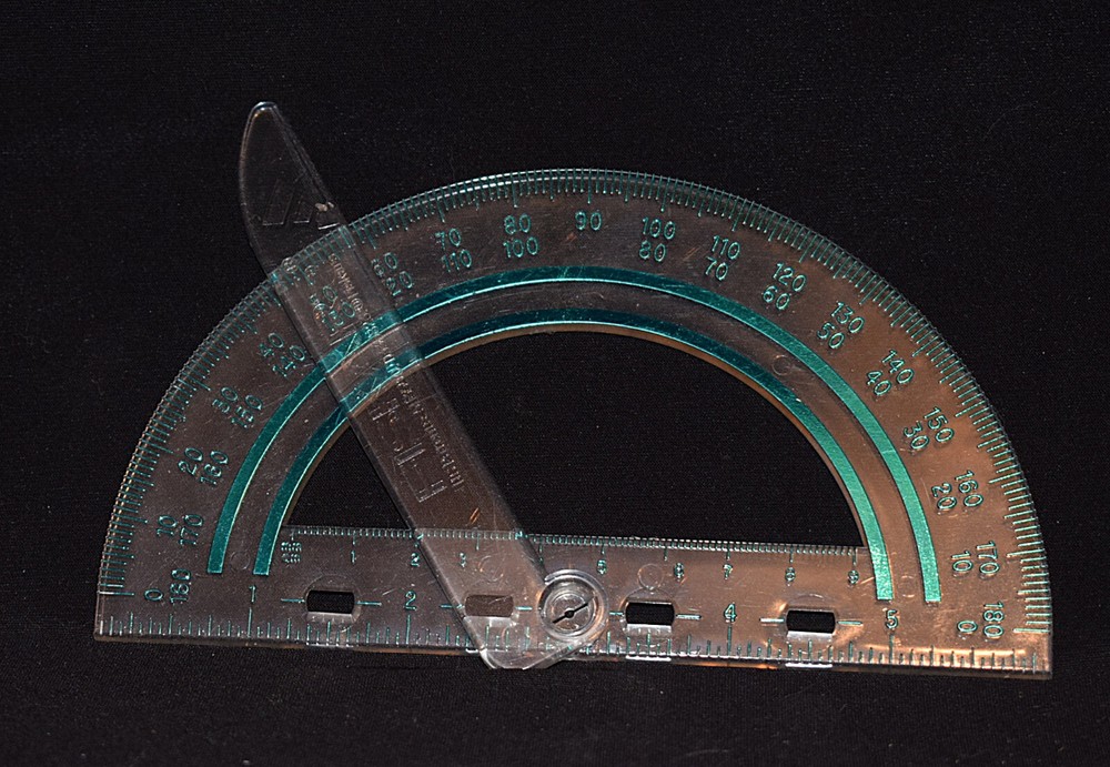 180 degree Protractor Angle Finder Rotary Measuring Ruler ~ Plastic