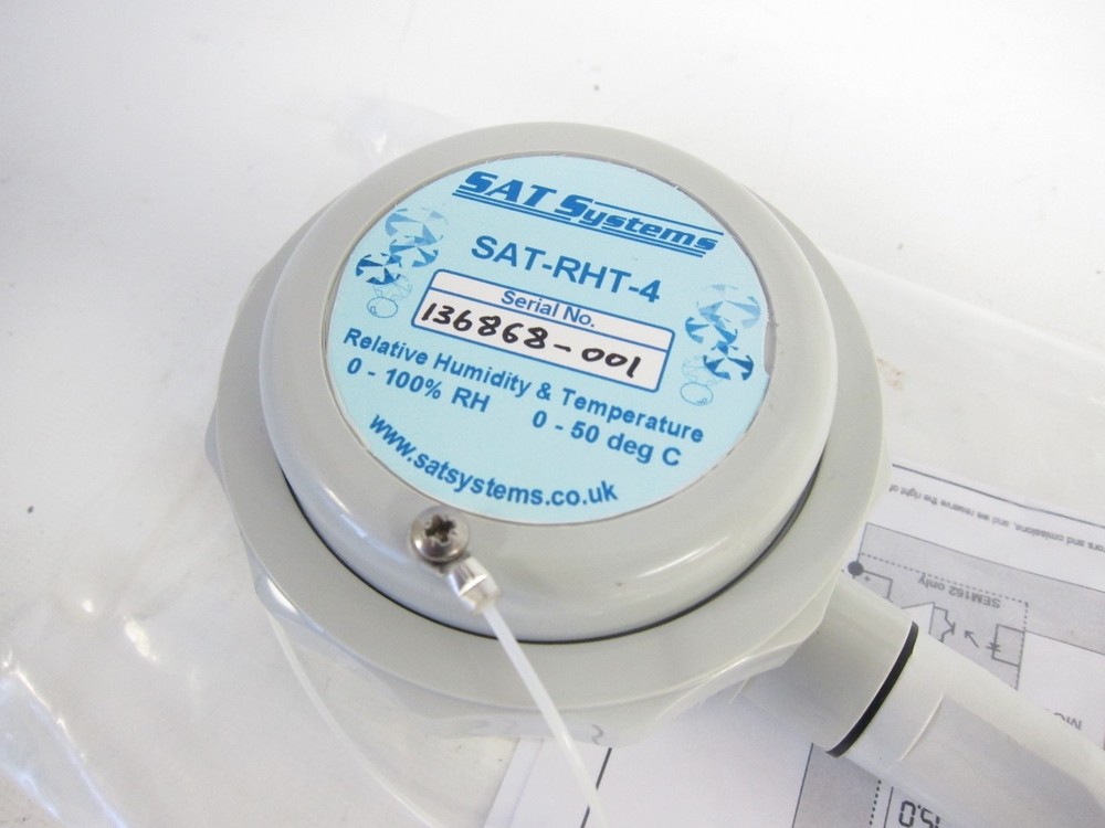 New Status SEM162 Humidity & Temperature Transmitter SAT Systems SAT-RHT-4