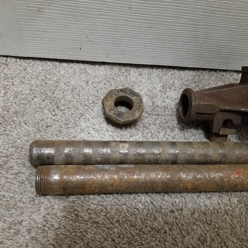 Vintage Reed Pipe Threader Tap Vise