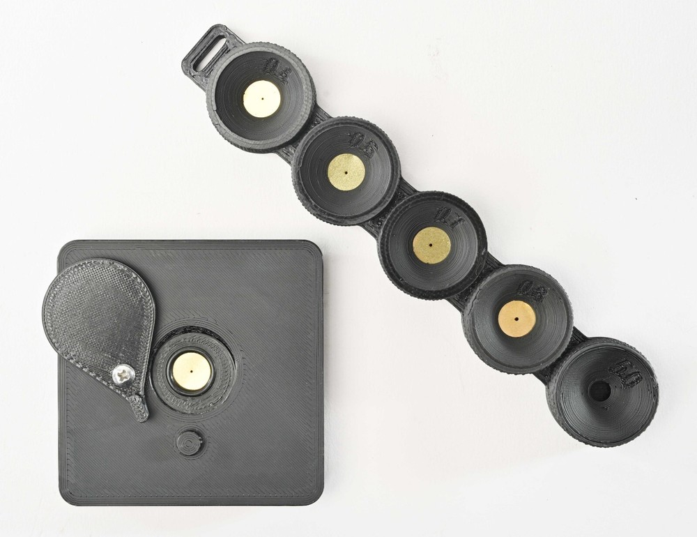 2x3 Graflex Speed & Crown Graphic Pacemaker pinhole with interchangeable inserts