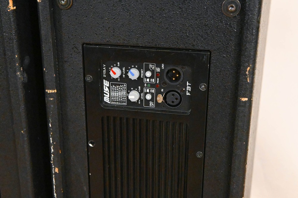 FBT MUSE 210LAV 2-Way Bass-Reflex Line Array System (PAIR) CG00QD5