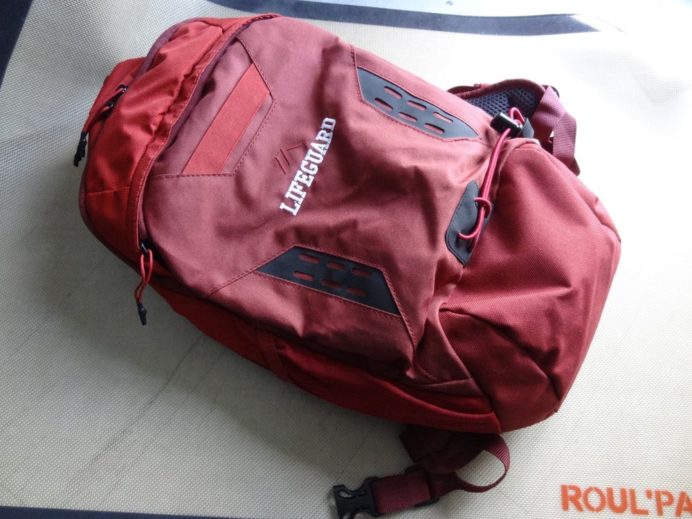Quest Hydration Backpack 2L -Red Maroon -"LIFEGUARD"