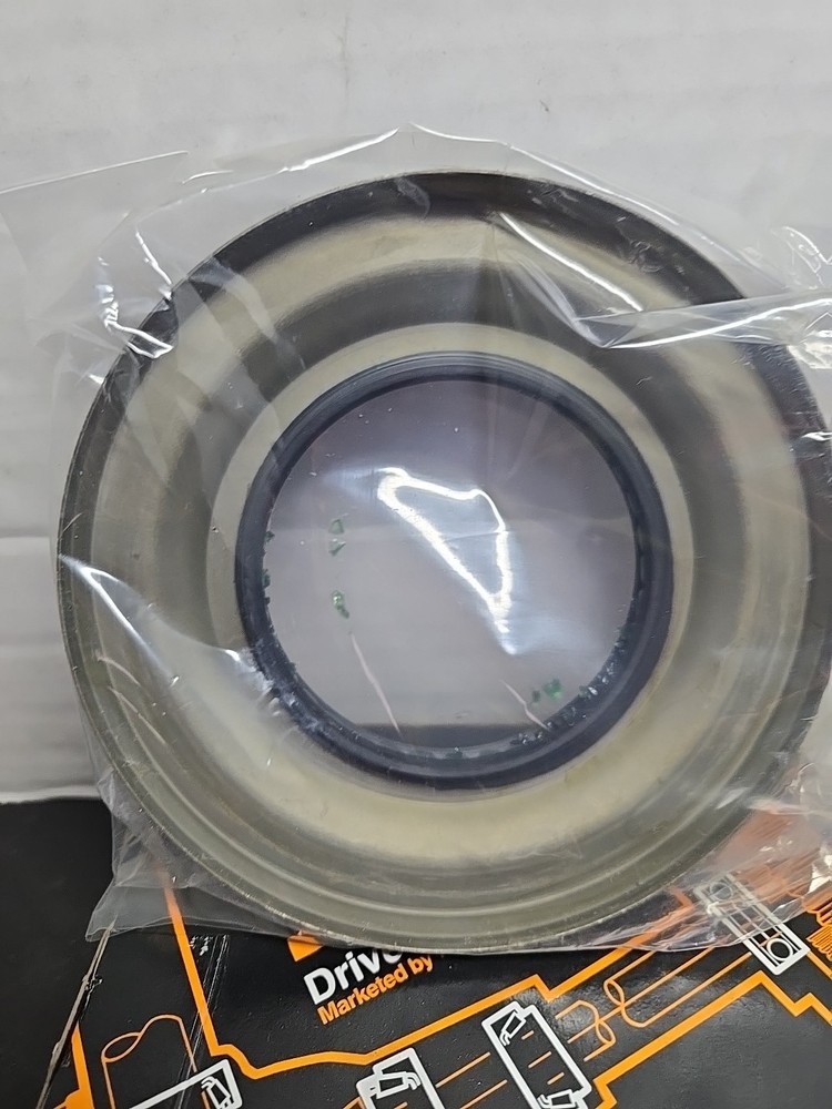 NOS DT Components DTP76246 Differential Seal