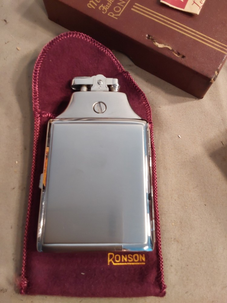 Ronson Boxed Mastercase Lighter Cigarette Case