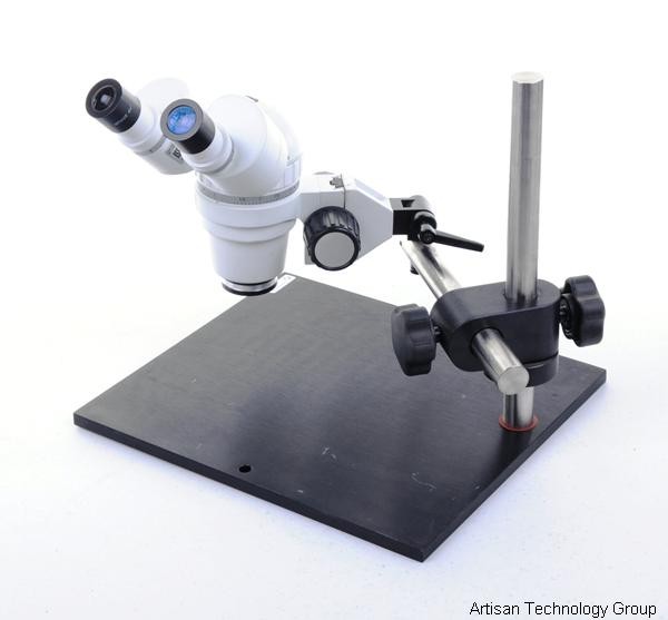 Stereomicroscope Mounted on Platform and Stand