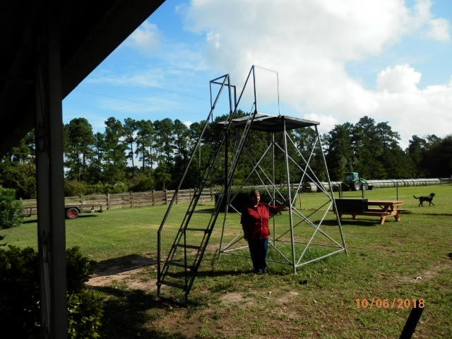 Hunting Blind Tower 2-6' tall Deer Stands