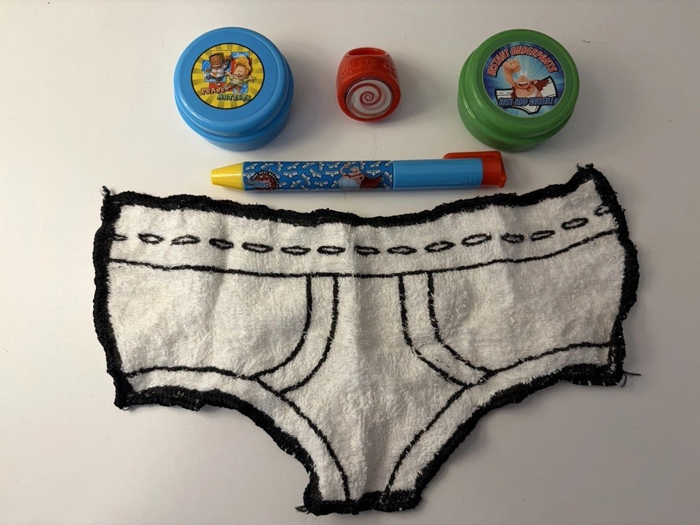 Captain Underpants Prank Kit Party Supplies (Rare)