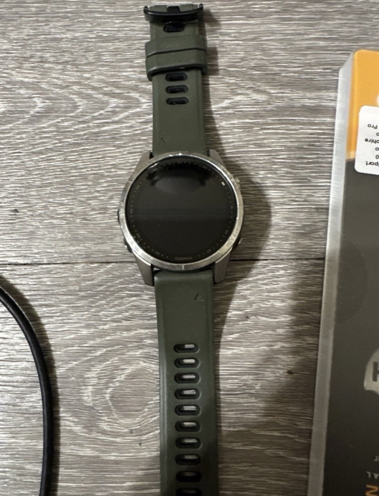 Garmin fenix 7S GPS Watch - Silver/Graphite