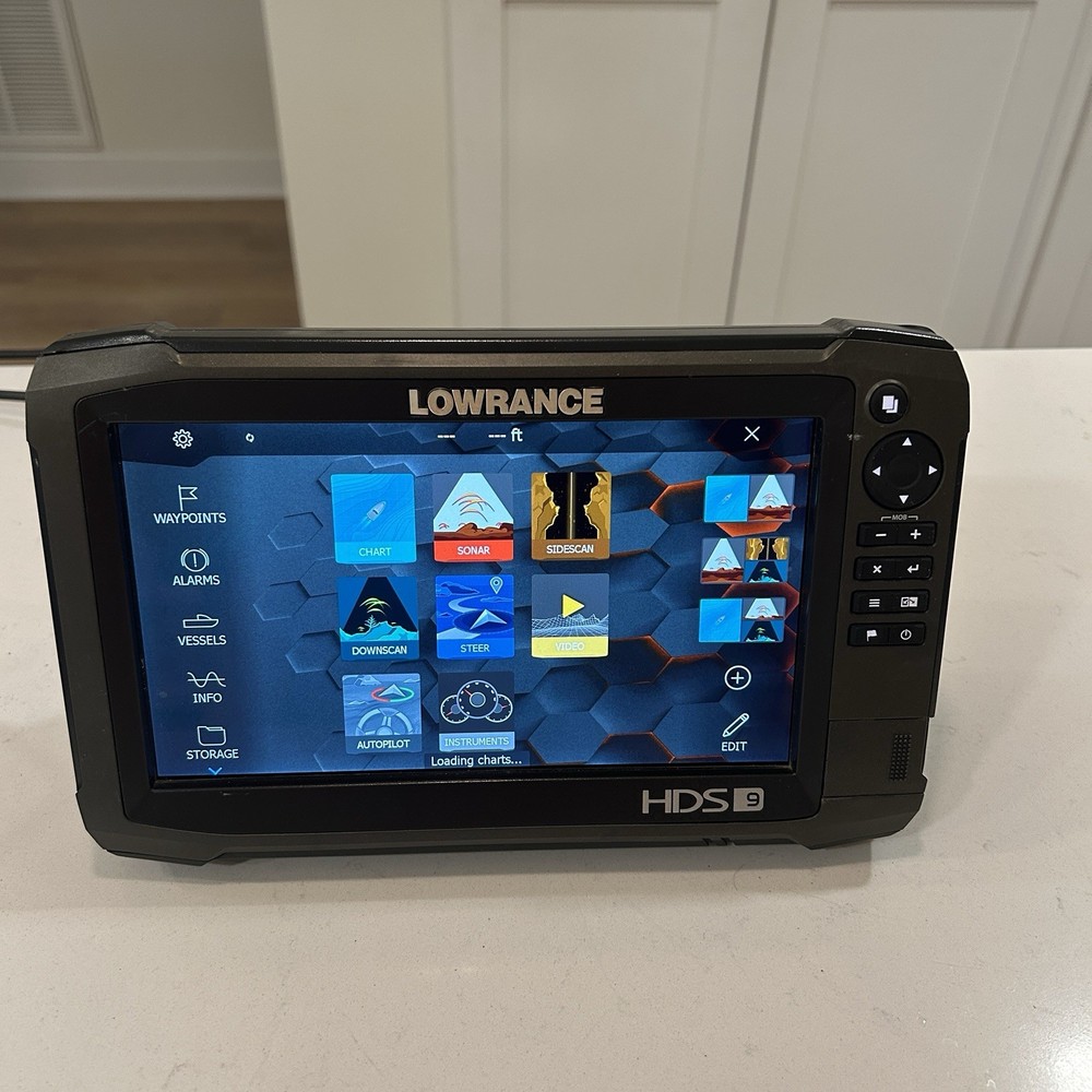 Lowrance HDS 9 Carbon Head Unit