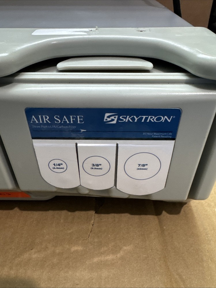 Skytron Smoke-E-Vac Surgical Smoke Evacuator. PLVV120