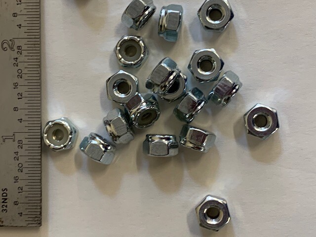 8-32 ZINC NYLON INSERT STOP LOCK NUT - 100 PIECES