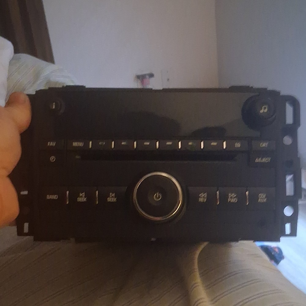 Stereo From A 2012 Chevy Silverado
