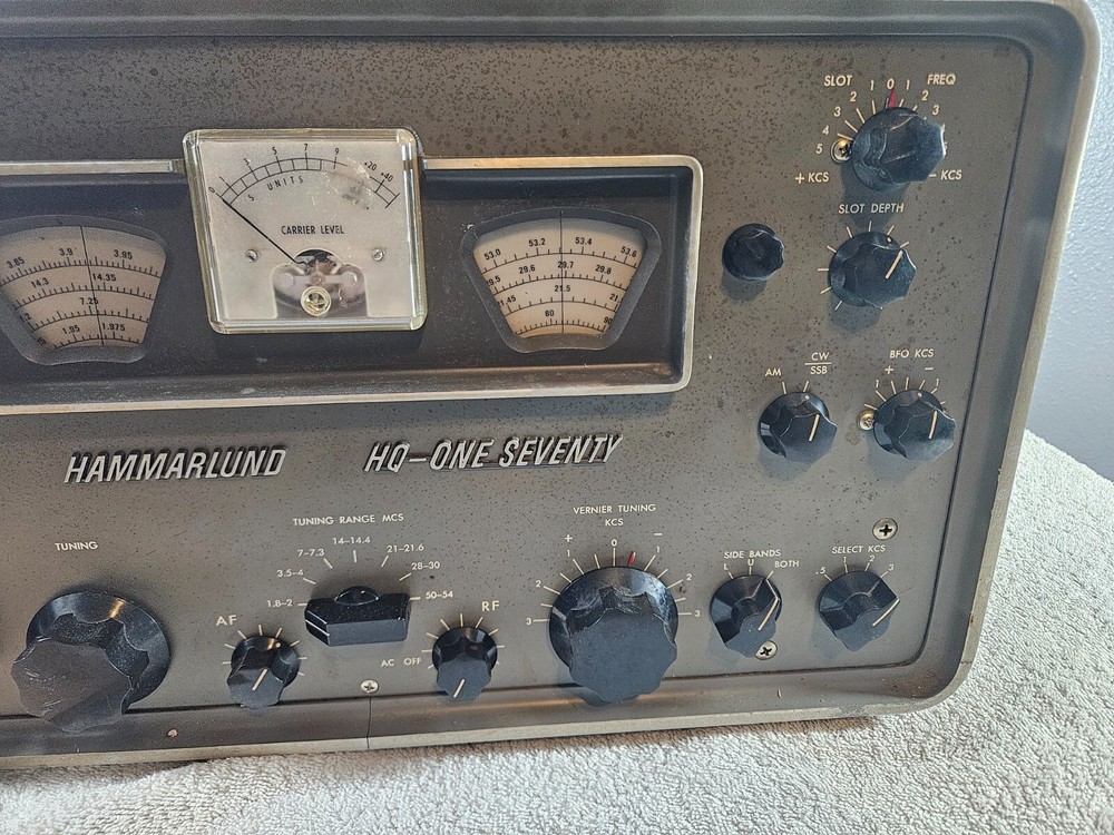 Hammerlund HQ-170 Ham Radio – Powers Up