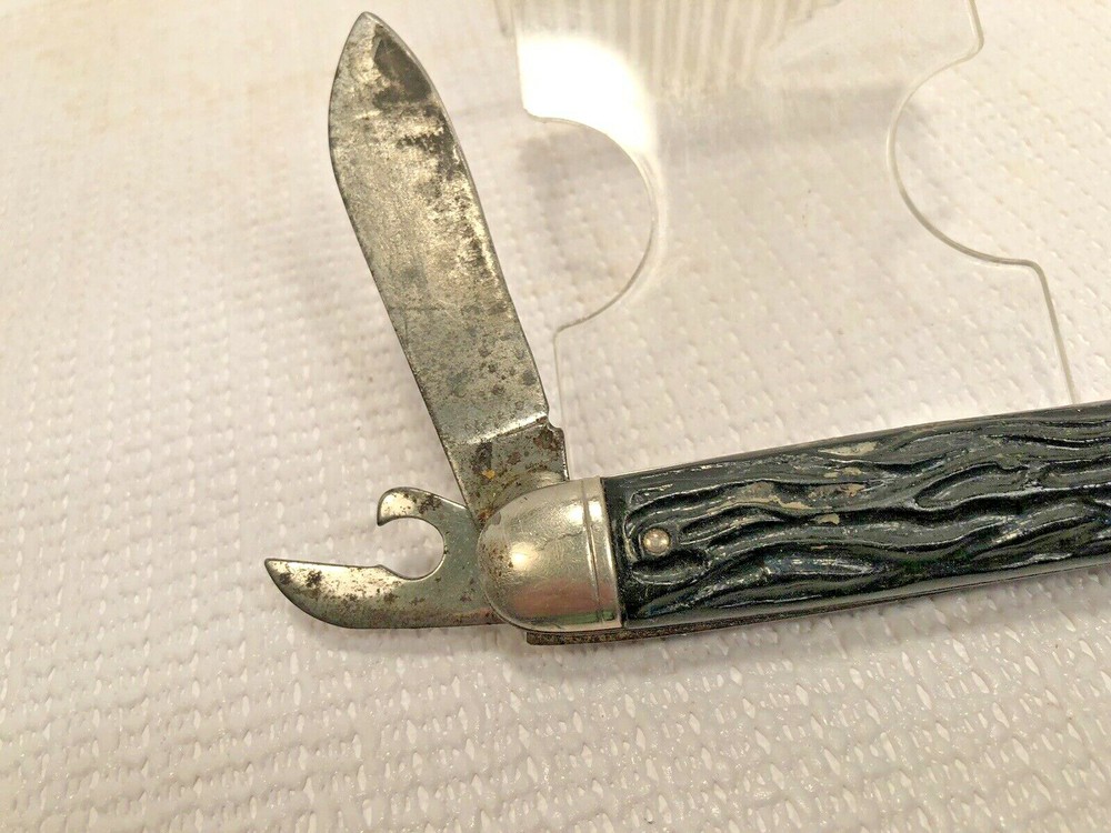 4-Blade Colonial Forest Master Knife 3 3/4" closed