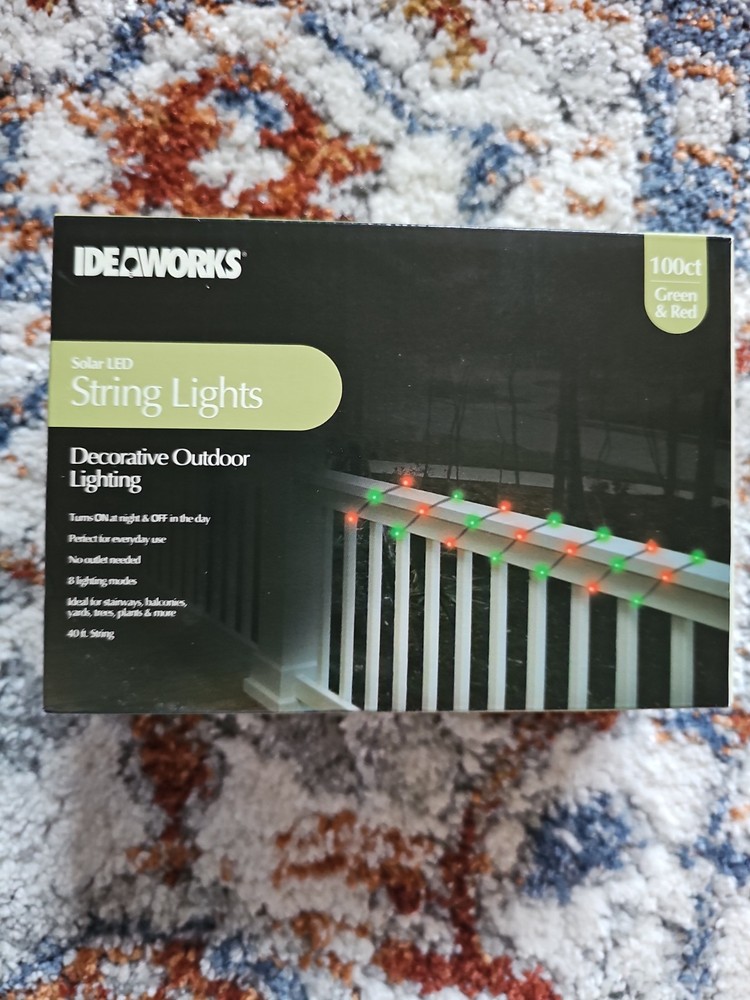 IDEAWORKS Solar LED String Lights 100 lights (Green & Red)