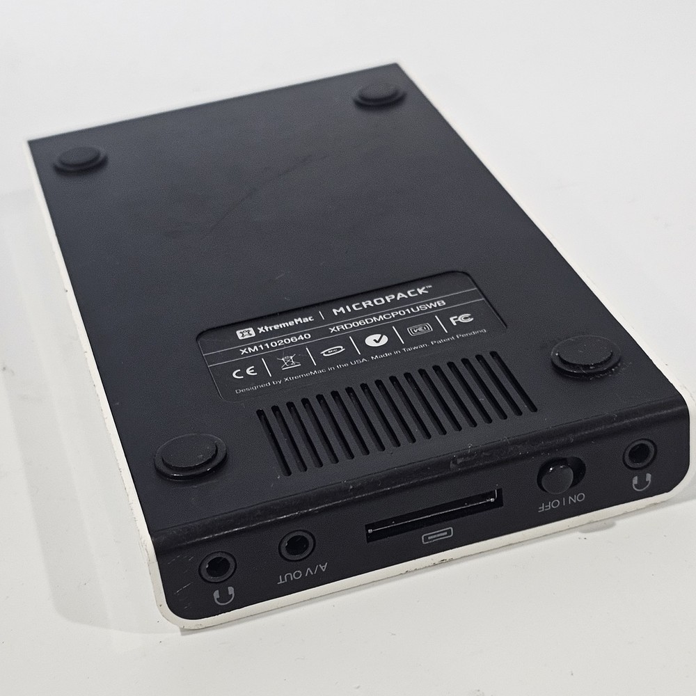 XtremeMac MICROPACK Docking Station For Apple iPod iPhone Used Good Dock