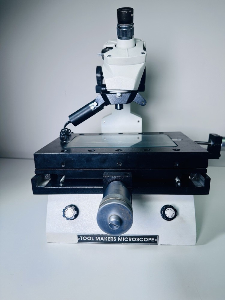 Mitutoyo TM-505 Toolmakers Microscope | 15X Eyepiece| Working |Stage Micrometers