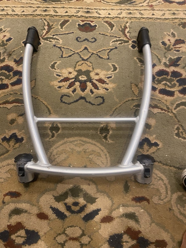 Uppababy Vista Front Axel 2010 See description