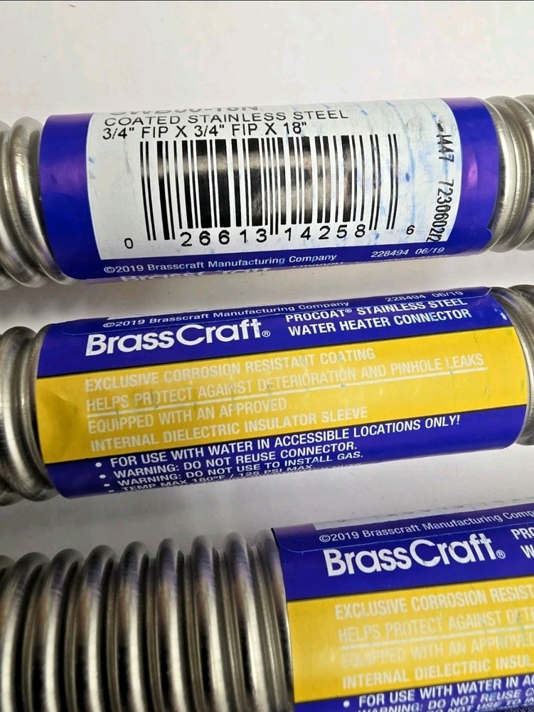 Water Heater Conector SWB00-18N, 3/4 FIP X 3/4 FIP X 18" Box Of 25 Brasscraft