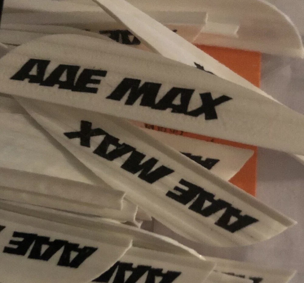 AAE Max Stealth Vane White 40 pk.