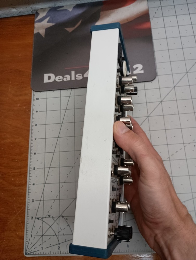 National Instruments NI BNC-2120 Connector Block w Func. Generator, Quad Encoder