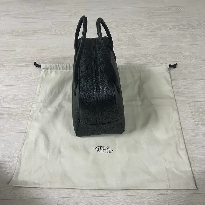 Nothing Left Kate Bowling Bag (Unused New) Official