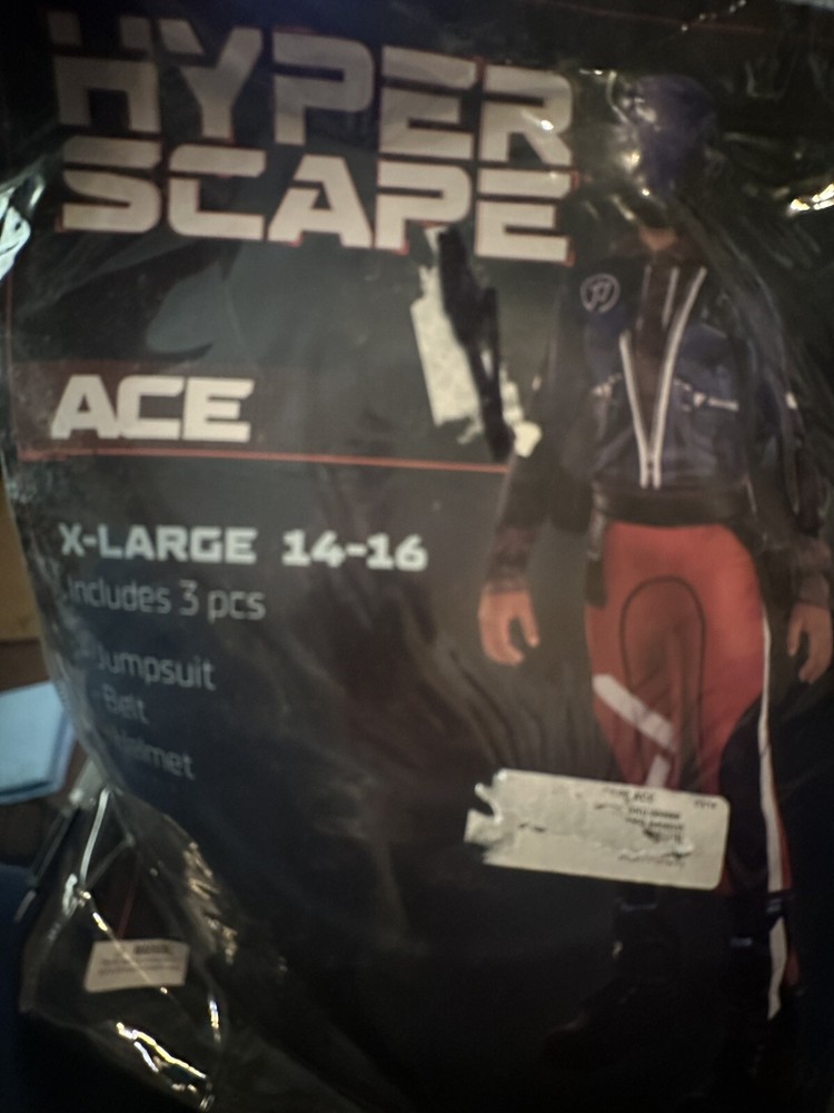 Hyper Scape    “ACE”.   Costume Halloween