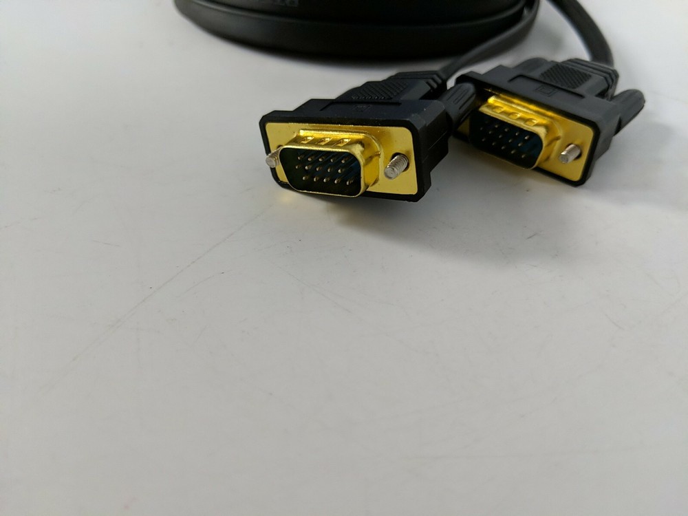VGA High Definition Cable: 1920 x 1080 2mm