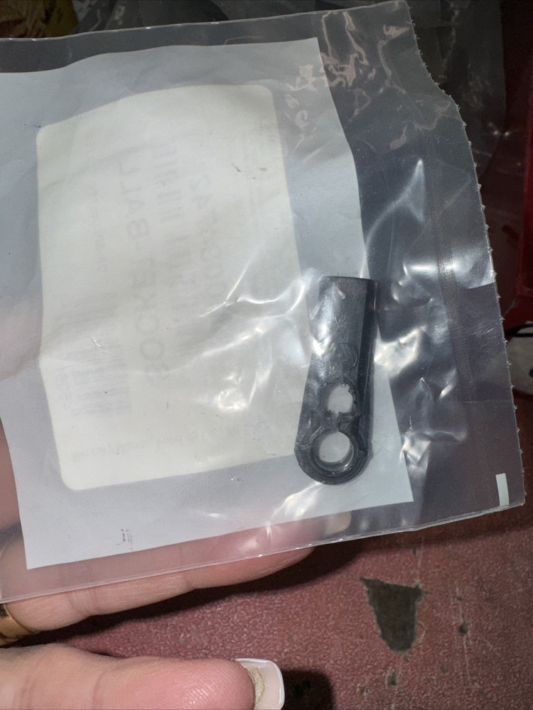 Mercury SOCKET-BALL 8M0084742 OEM NEW