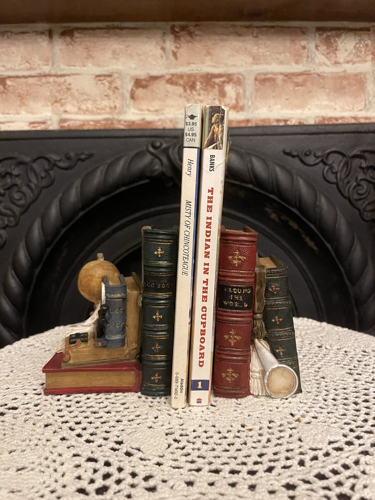 Small Resin Nautical Bookends