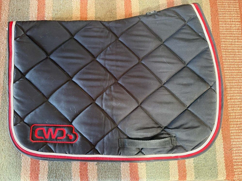 CWD Jump Saddle Pad - Black  And Red