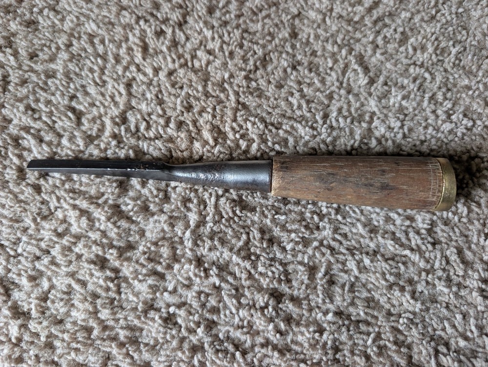 Vintage New Haven Edge Tool Co. 1/4" Woodworking chisel