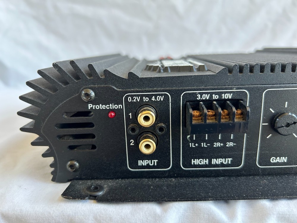 Vintage Old School Earthquake Power 200X Amplifier - Performs Excellent